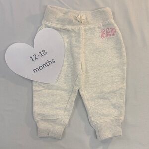 GAP - Kids 12 to 18 months - Light Grey Joggers with embroidered Pink Logo